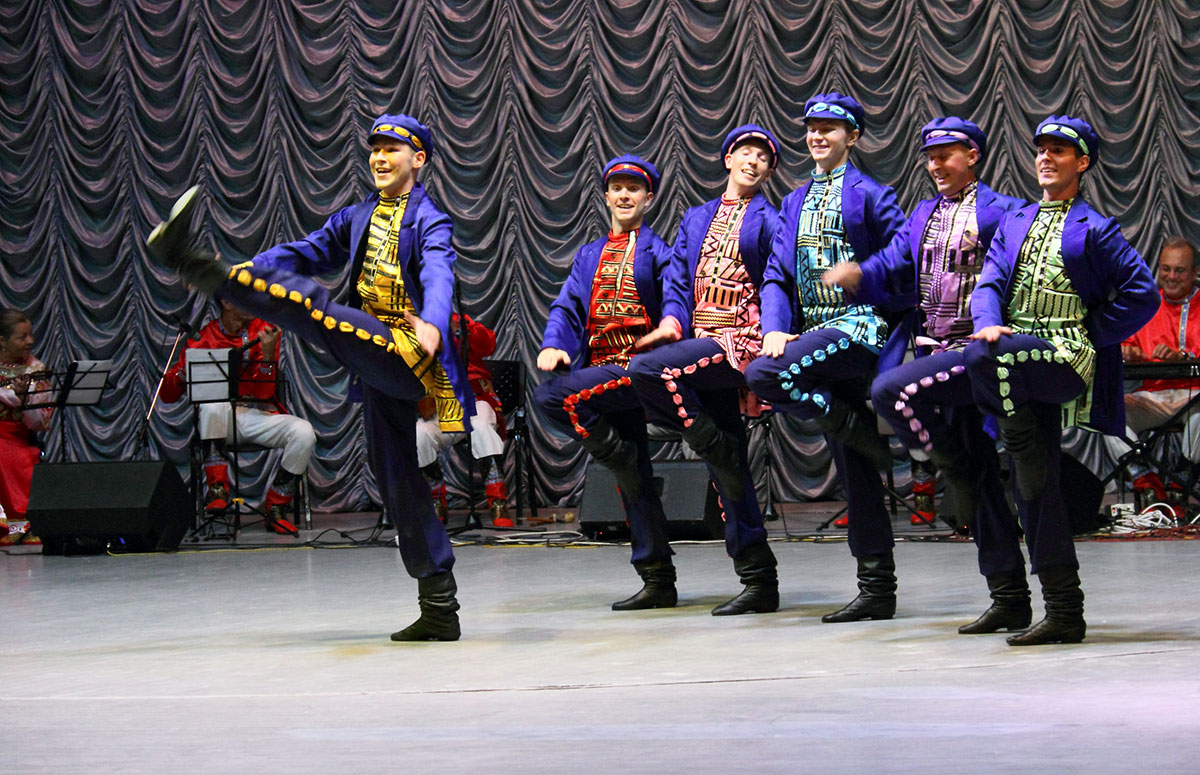 A creative gift from the Chelyabinsk region - a dance ensemble concert